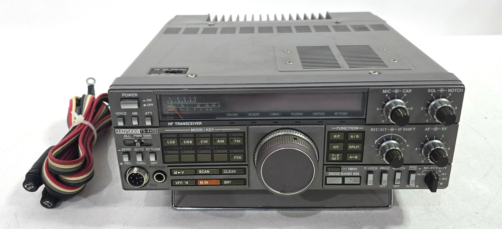 Kenwood TS-440S Ham Radio Transceiver w Auto Antenna #1 READ